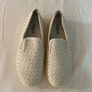 NWOT AUREUS Tan Slip On Shoes.